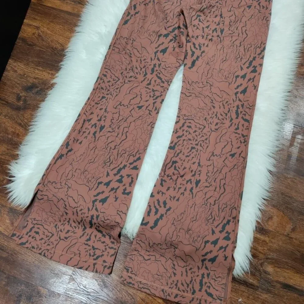 Lululemon Align Flared Bark Camo Pant Stretchy Comfy Workout Leggings - Picture 9 of 12